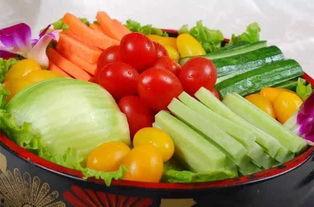 吃瓜洗脸吃饭的图片,吃瓜洗脸吃饭，捕捉生活琐碎美好