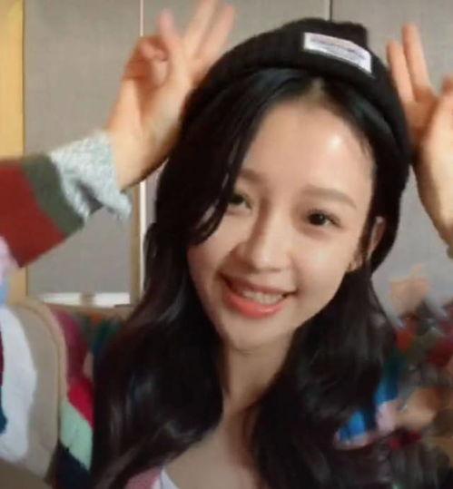 抖音上卖货的女明星,时尚与影响力的完美融合